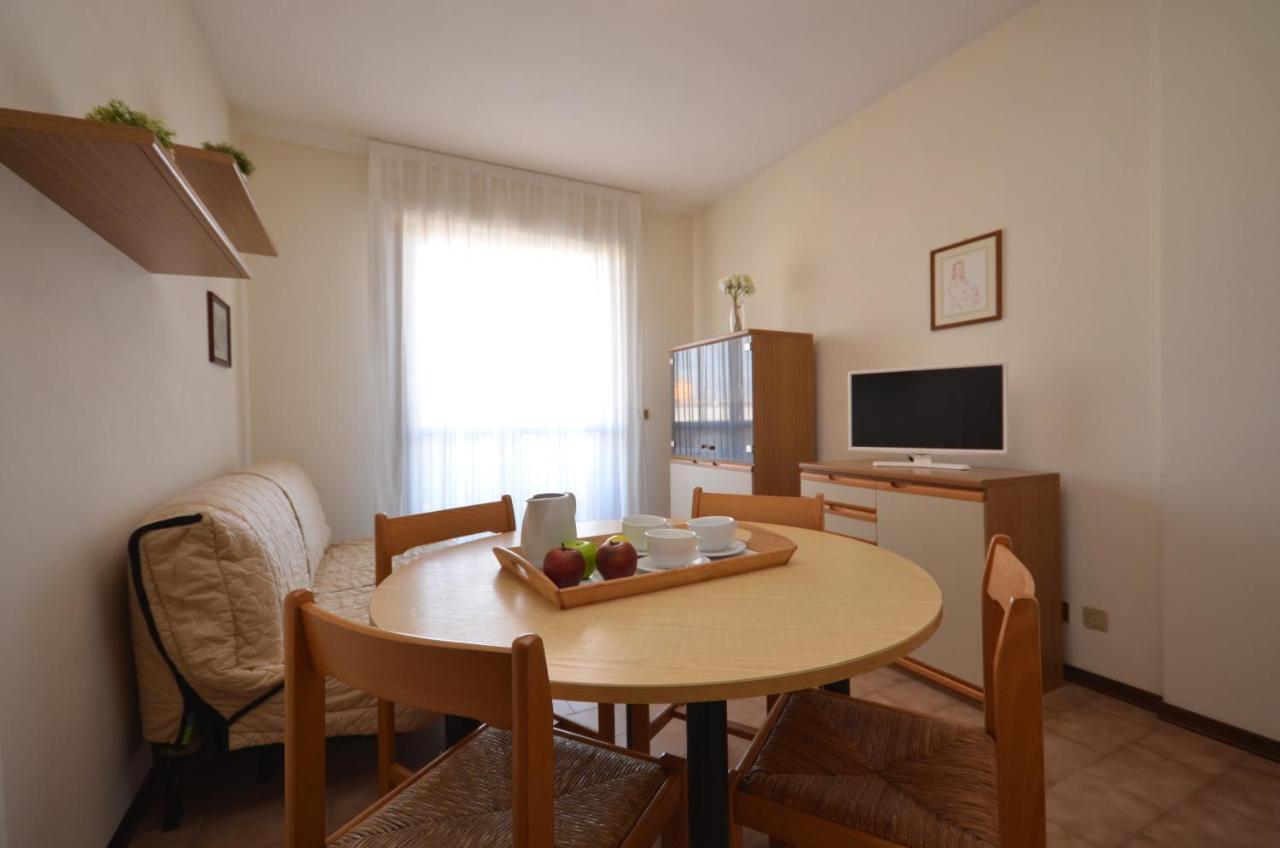 Appartamenti Nasse Bibione Exterior foto